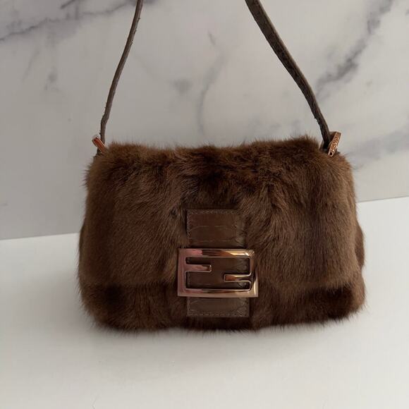 Fendi baguette mini mamma cute squirrel fur - Picture 13 of 14